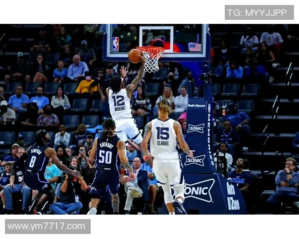 湖人队与灰熊队激战四月十四日精彩对决回顾与赛后分析